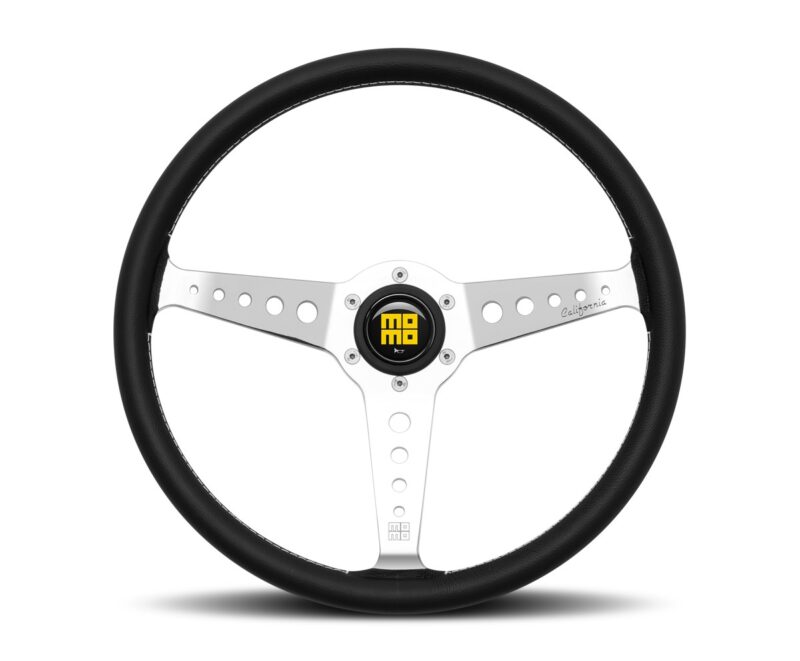 Volante para clasicos MOMO CALIFORNIA PIEL